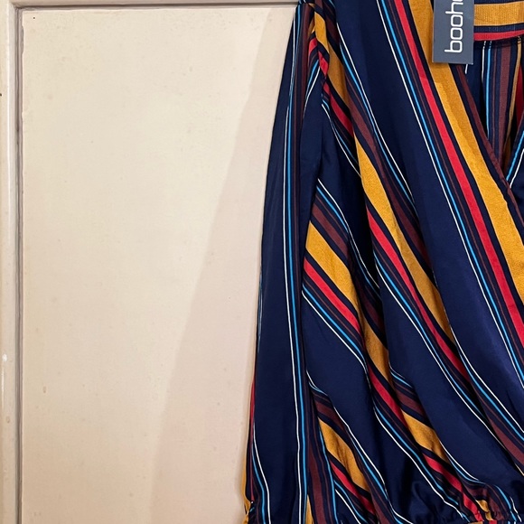 Bohoo Blouse. Size UK 14. Fits M and L - Picture 2 of 2